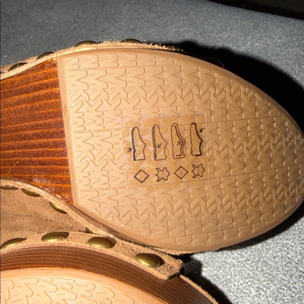 Michael Kors Tan Suede Woven Platform Clog Mules - Picture 6 of 10